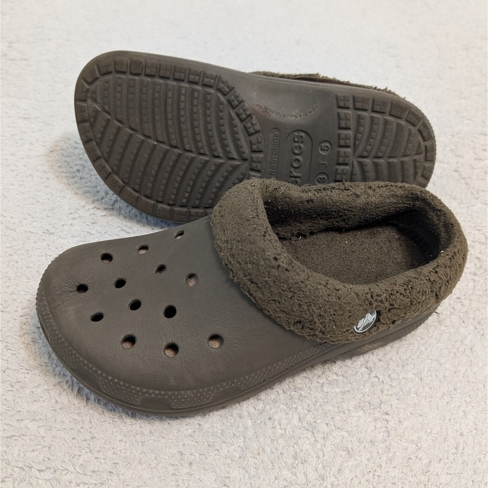 Crocs Olive Green Fleece Lined Women's 5 Juniors 3 Comfort Shoes Unisex